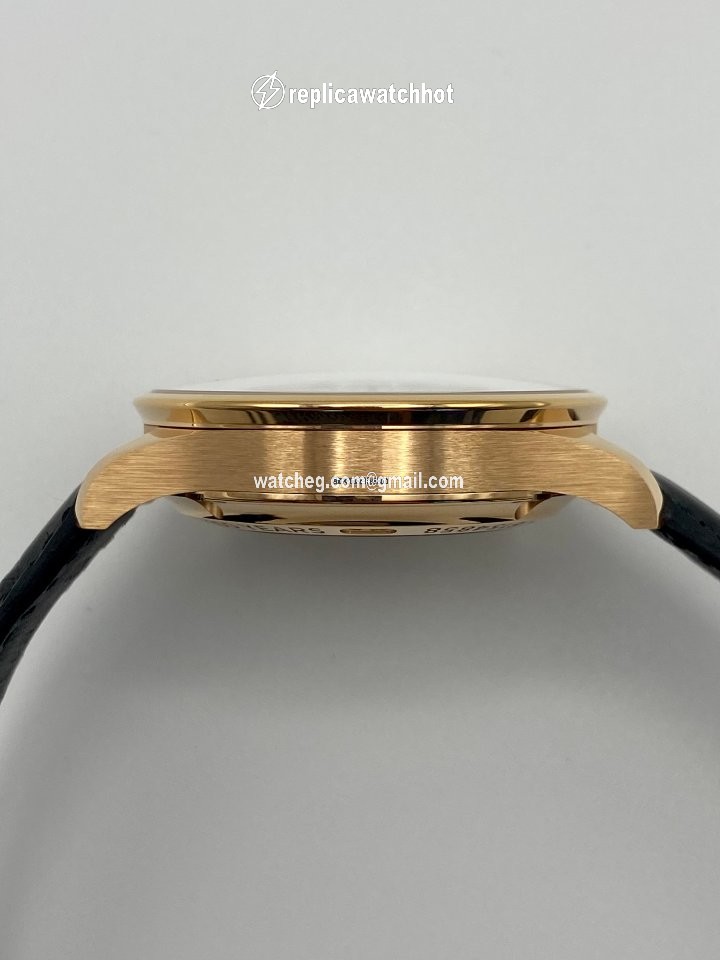 IWC Portuguese Chronograph Automatic Red gold IW371603 3
