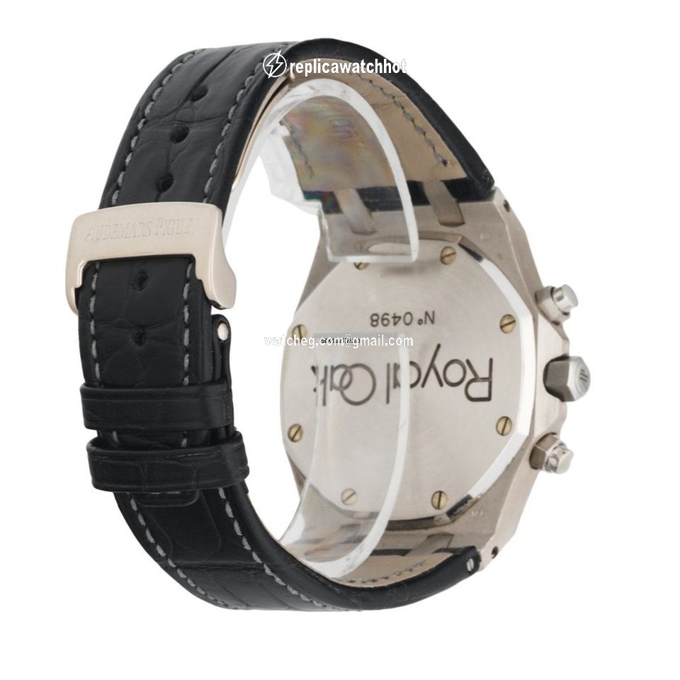 Audemars Piguet Royal Oak Chronograph Mens watch Unisex Automatic White gold 26022BC 3