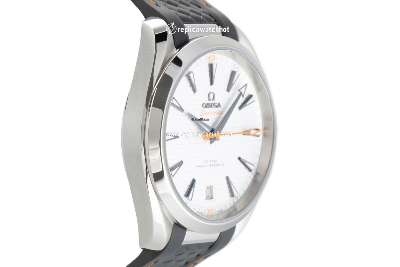 Omega Seamaster Aqua Terra Mens watch Unisex Automatic Steel 220.12.41.21.02.002 3