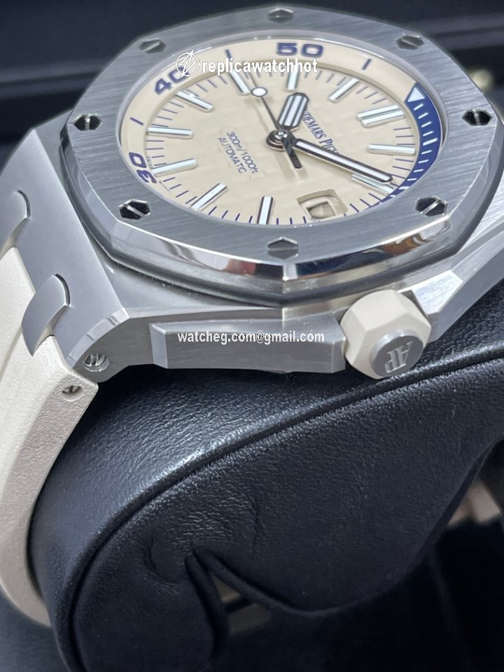 Audemars Piguet Royal Oak Offshore Diver Mens watch Unisex Automatic Steel 15710ST.OO.A085CA.01 3