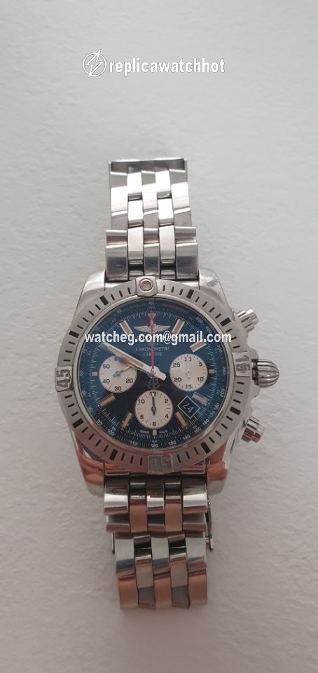 Breitling Chronomat 44 Airborne Mens watch Unisex Automatic Steel AB01154G BD13 101W 3