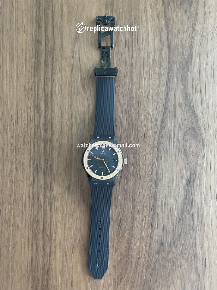 Hublot Classic Fusion 45, 42, 38, 33 mm Mens watch Unisex Automatic Rose gold 1346562 3