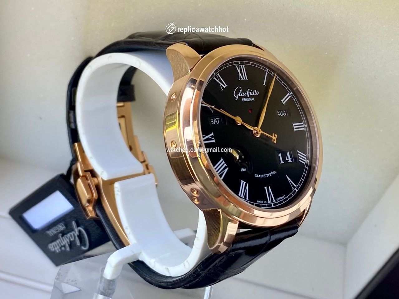 Glashtte Original Senator Perpetual Calendar Mens watch Unisex Automatic Rose gold 100-02-25-05-05 3