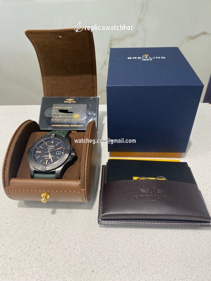 Breitling Avenger Blackbird Mens watch Unisex Automatic Titanium V1731010 BD12 3