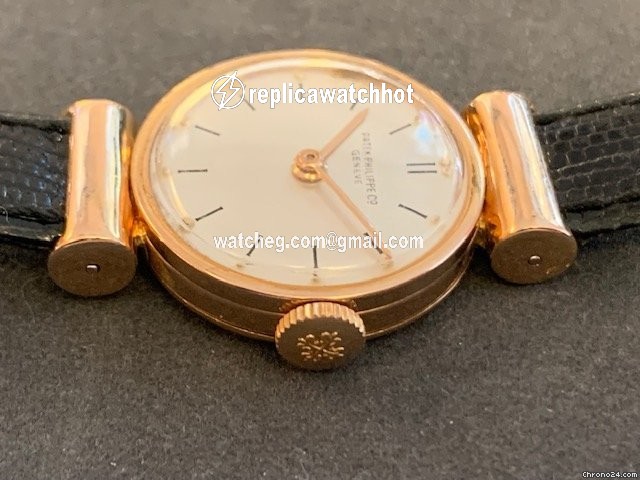 Patek Philippe Vintage Womens watch Manual winding Yellow gold 143 3