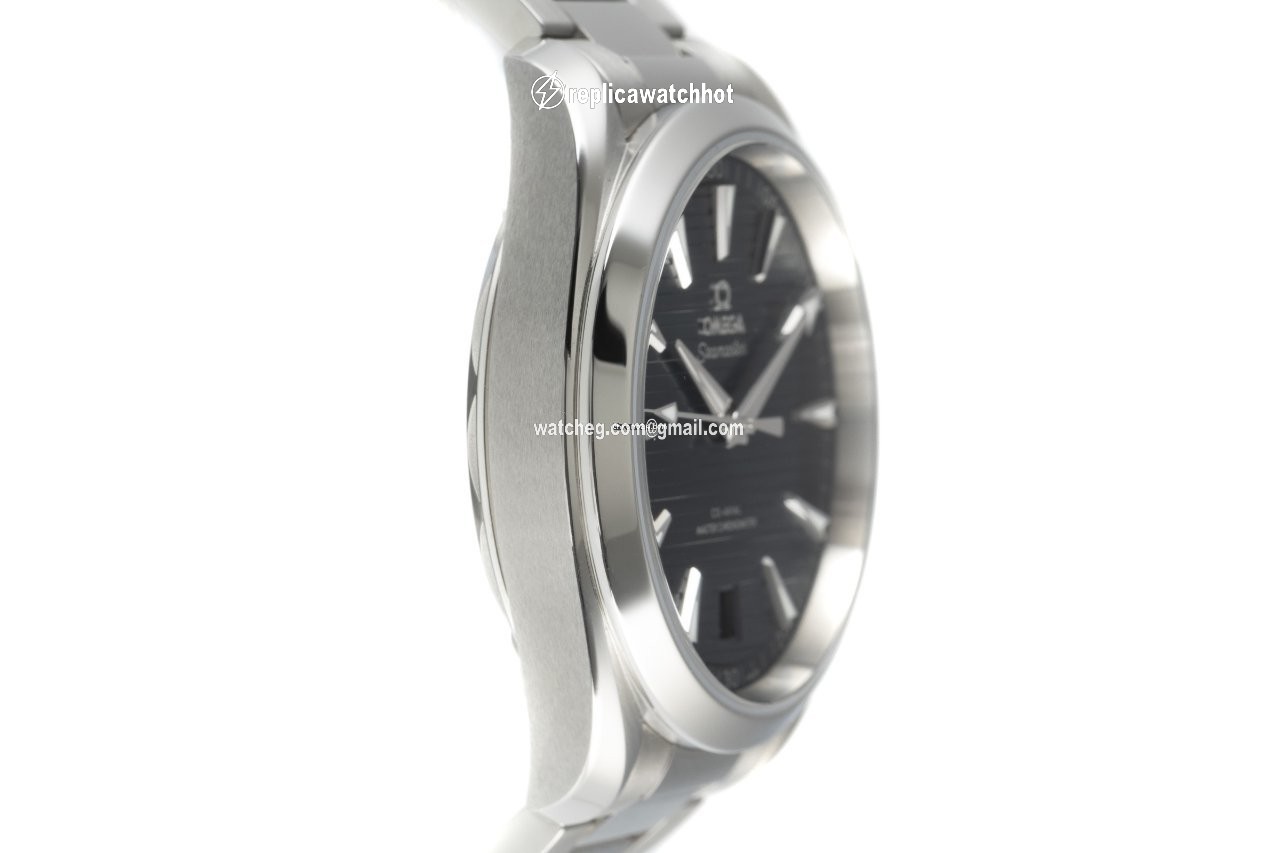 Omega Seamaster Aqua Terra Mens watch Unisex Automatic Steel 220.10.41.21.10.001 3