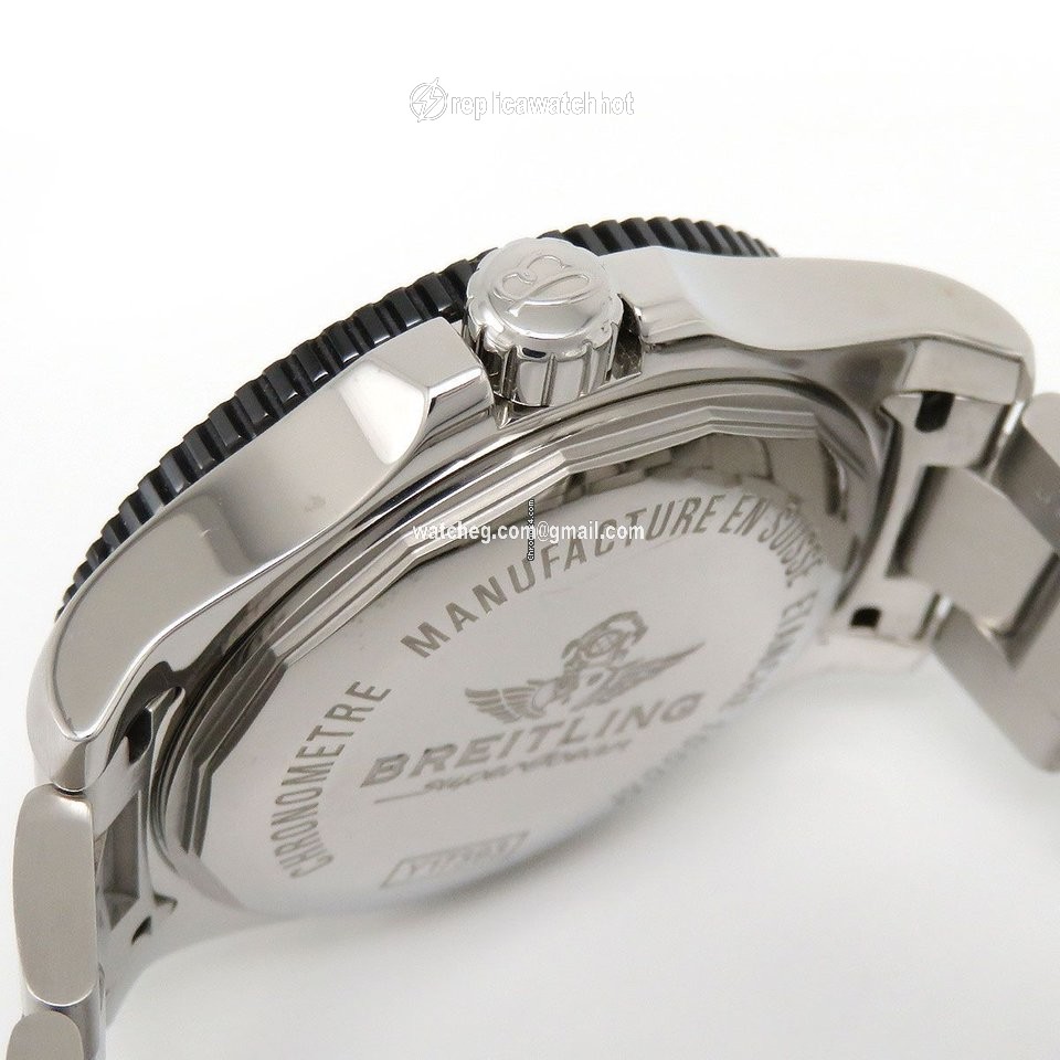 Breitling Superocean 44 Mens watch Unisex Automatic Steel Y17393 3