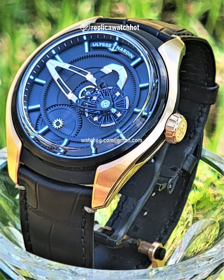 Ulysse Nardin Freak Mens watch Unisex Automatic Rose gold 2305-270 02 3