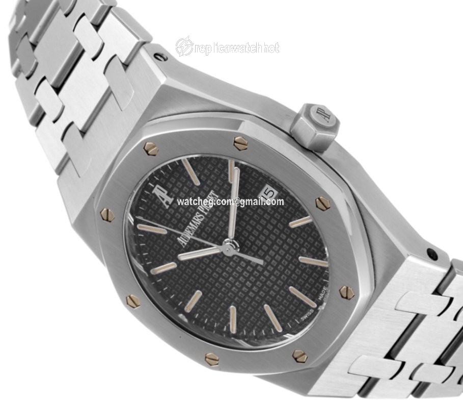Audemars Piguet Royal Oak Quartz Steel 56023ST 3
