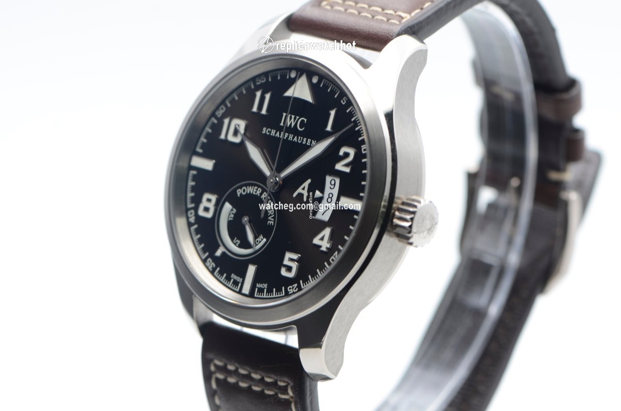 IWC Pilot Mens watch Unisex Automatic White gold IW320102 3