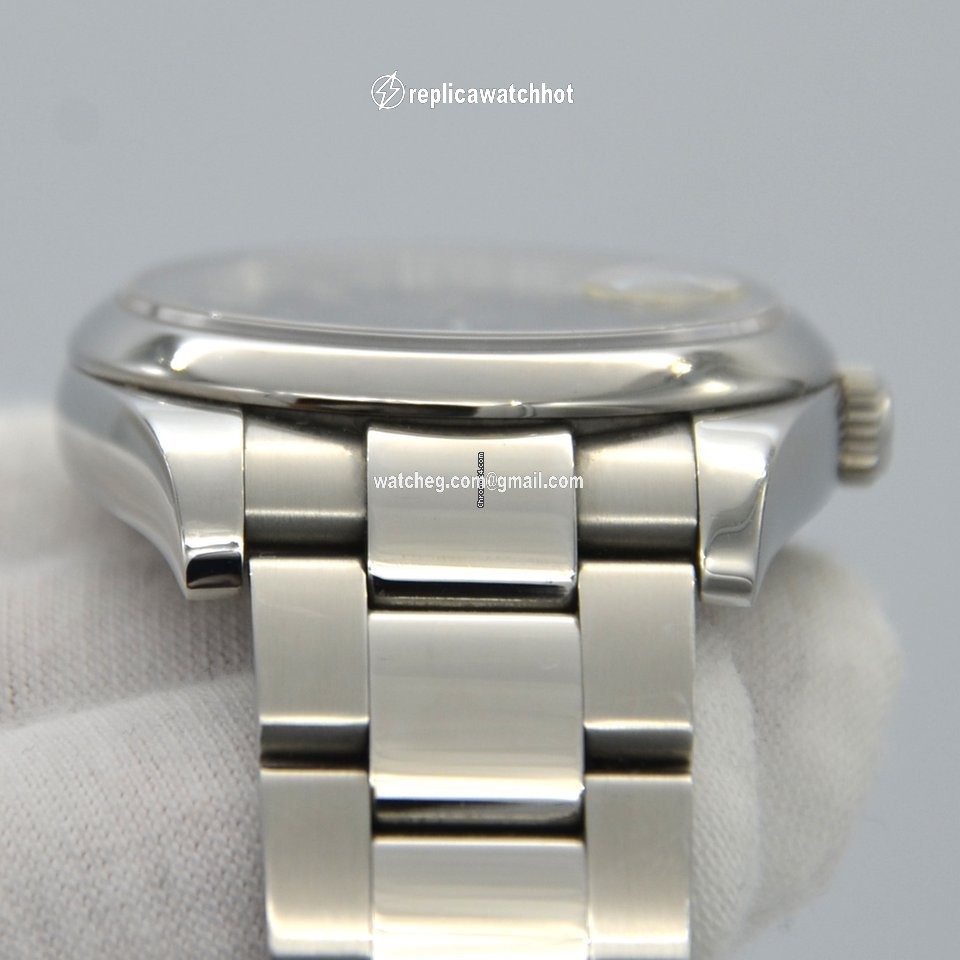 Rolex Oyster Perpetual Date Mens watch Unisex Steel Automatic 115200-0007 3