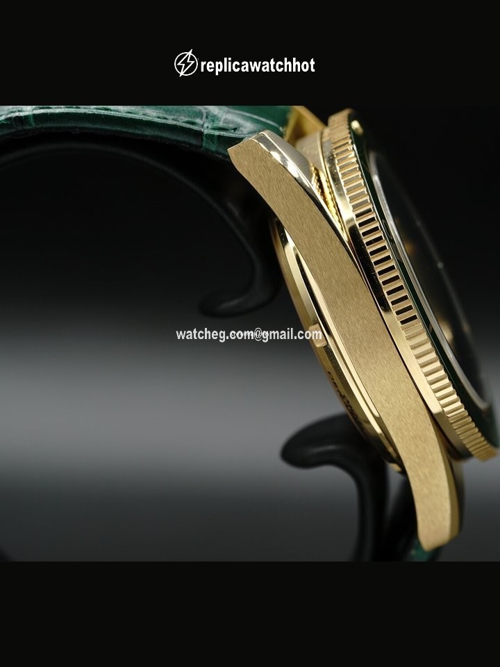 Omega Seamaster Mens watch Unisex Automatic Yellow gold 234.63.41.21.99.001 3