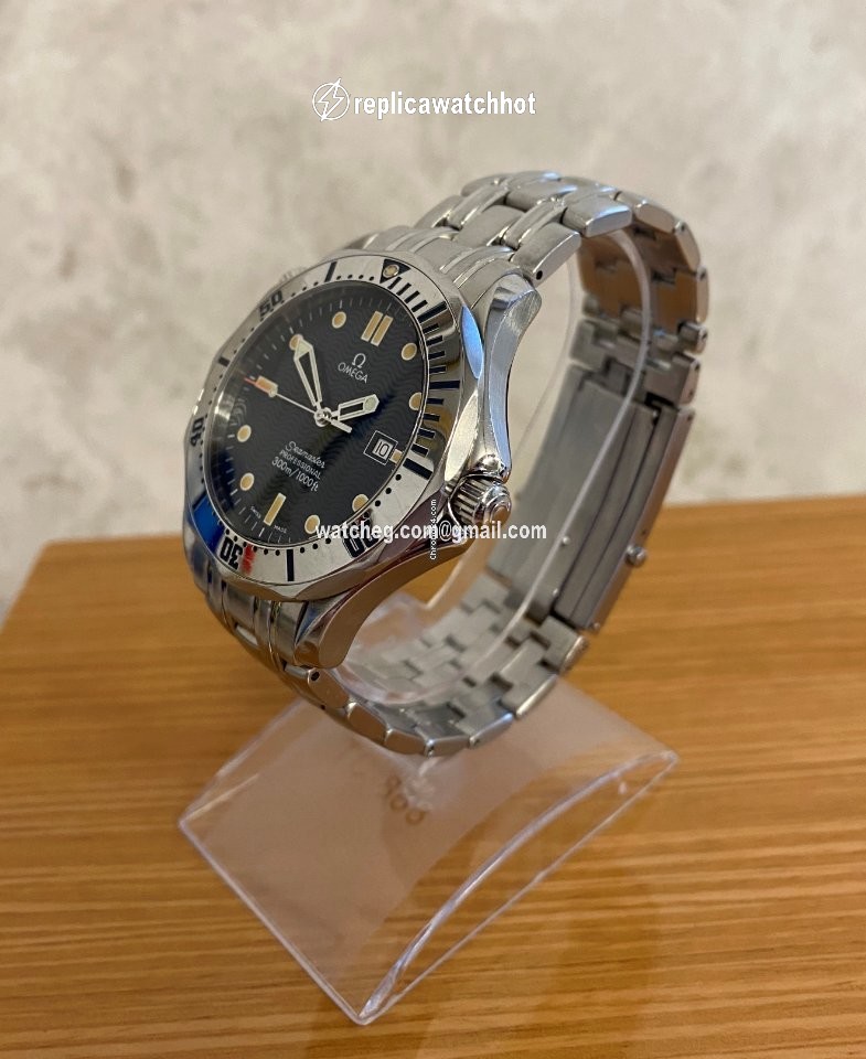 Omega Seamaster Diver 300 M Mens watch Unisex Quartz Steel 2542.80.00 3