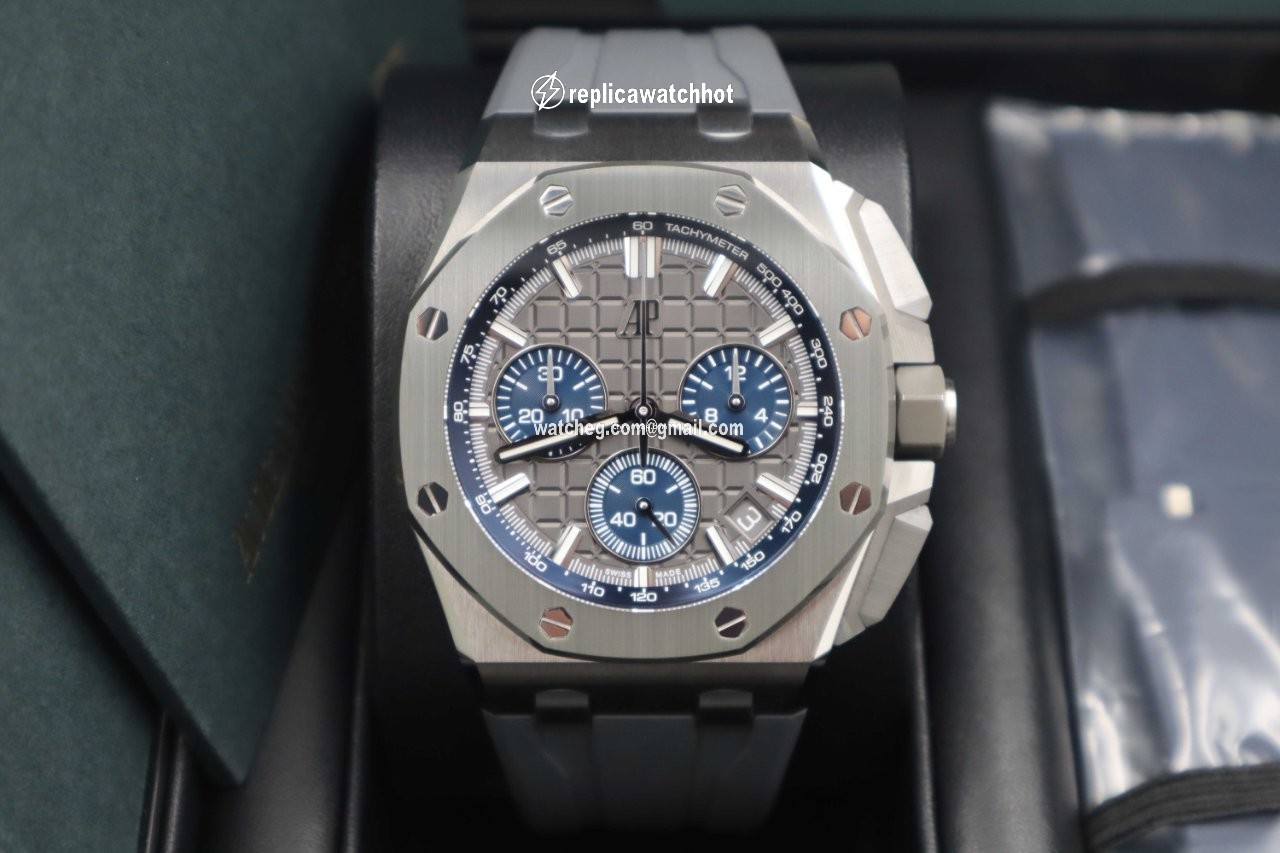 Audemars Piguet Royal Oak Offshore Mens watch Unisex Automatic Titanium 26420IO.OO.A009CA.01 3