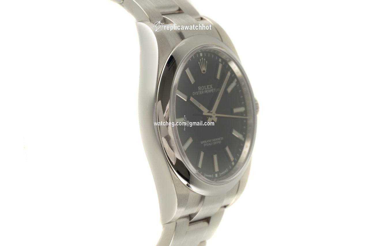 Rolex Oyster Perpetual 39 Mens watch Unisex Steel Automatic 114300 3
