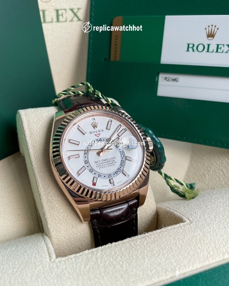 Rolex Sky-Dweller Mens watch Unisex Rose gold Automatic 326135-0005 3