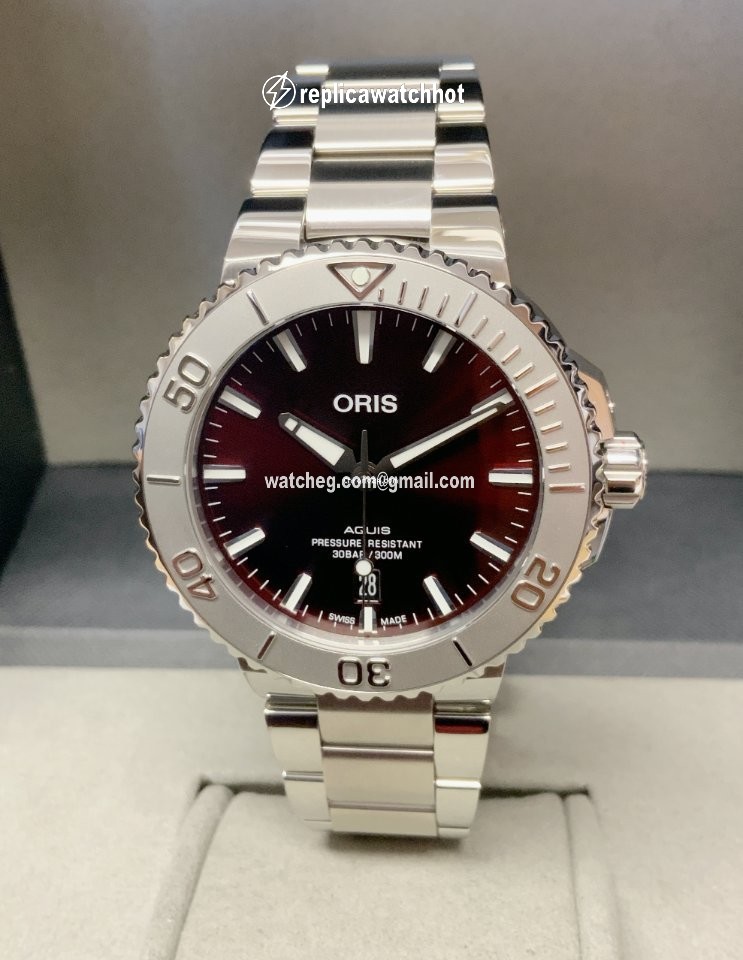 Oris Aquis Date Mens watch Unisex Automatic Steel 01 733 7766 4158-07 8 22 05PEB 3