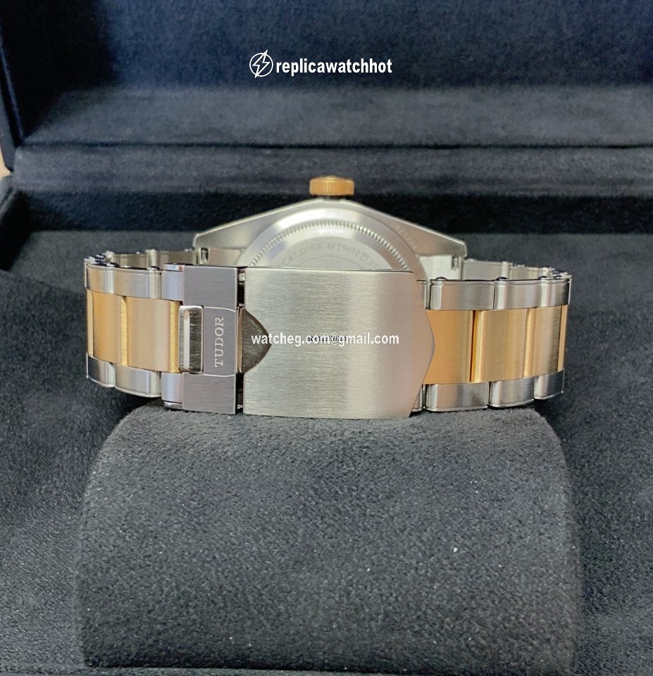 Tudor Black Bay S&G Mens watch Unisex Automatic Gold Steel 79733N 3