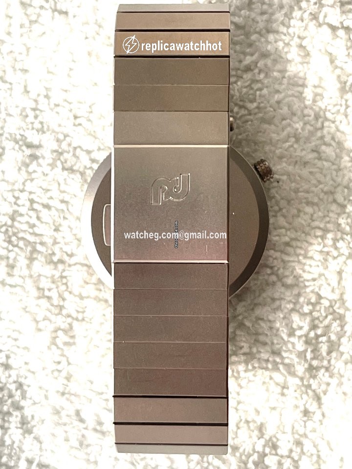 IWC Porsche Design Mens watch Unisex Automatic Titanium IW3511 3