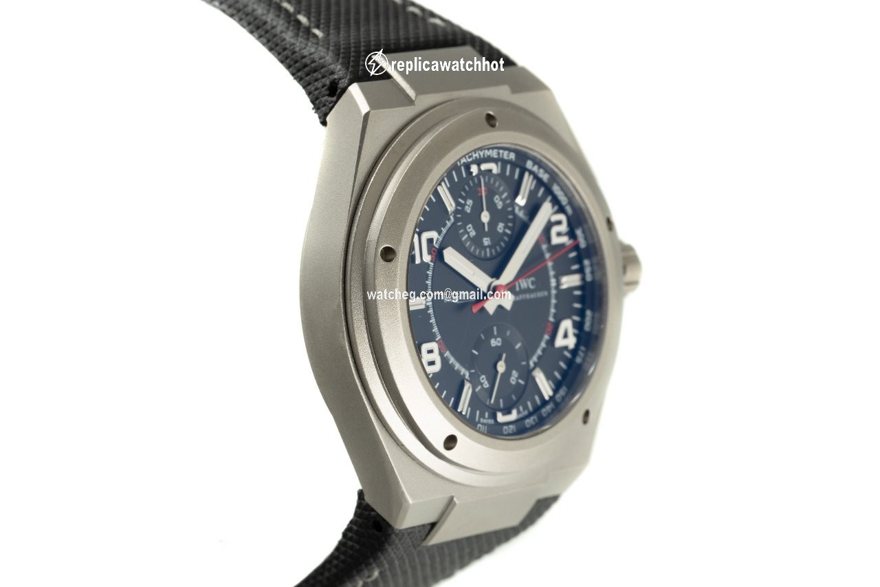 IWC Ingenieur AMG Mens watch Unisex Automatic Titanium IW372504 3