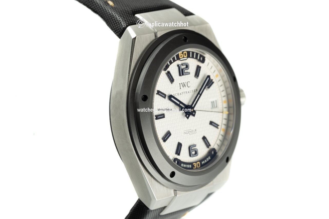 IWC Ingenieur Automatic Mens watch Unisex Automatic Steel 3234 3