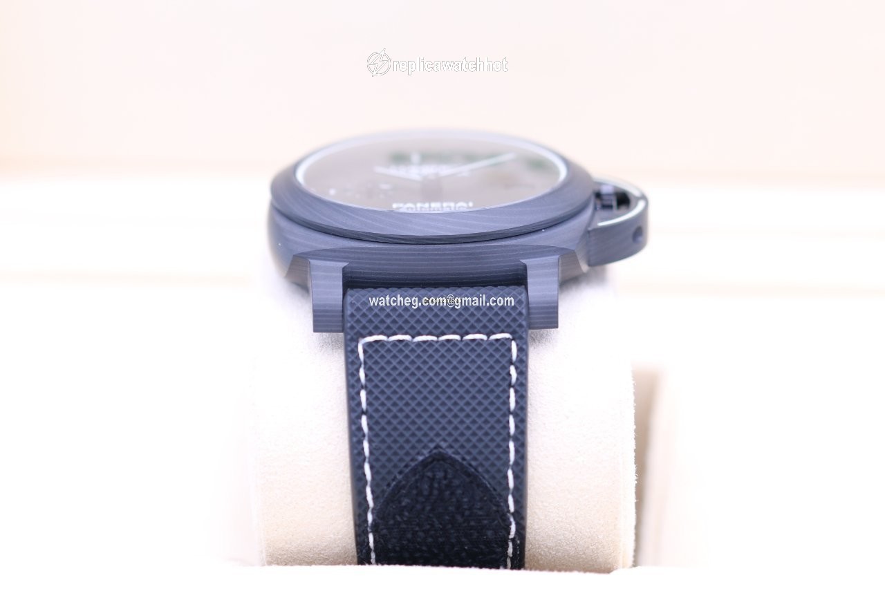 Panerai Luminor Marina Mens watch Unisex Automatic Carbon PAM 01118 3