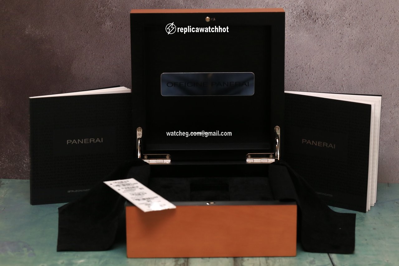Panerai Luminor Due Mens watch Unisex Automatic Steel PAM 00944 3