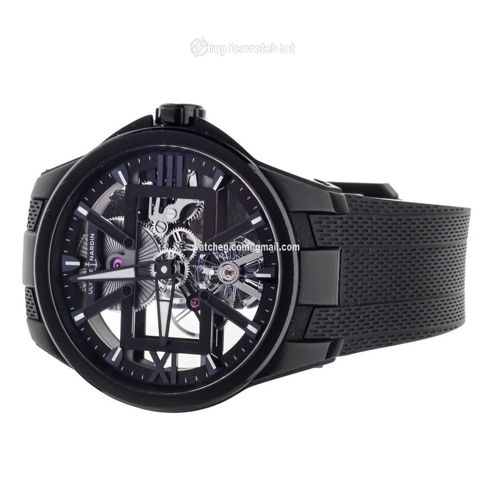 Ulysse Nardin El Toro  Black Toro Mens watch Unisex Manual winding Titanium 3713-260-3 3
