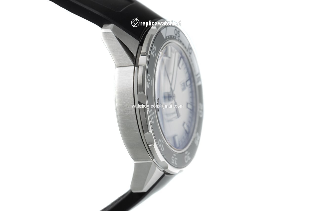 IWC Aquatimer Automatic 2000 Mens watch Unisex Automatic Steel IW3568 3