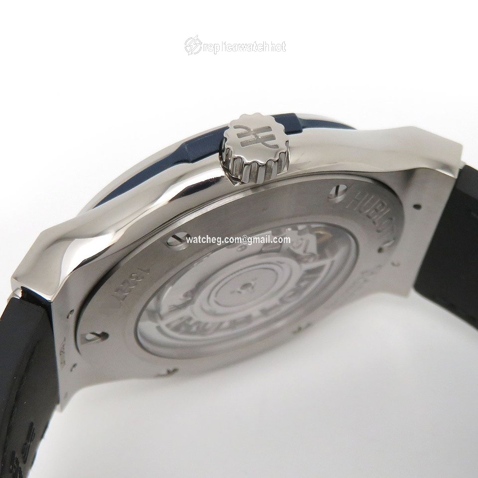 Hublot Classic Fusion 45, 42, 38, 33 mm Mens watch Unisex Automatic Titanium 542.NX.6670.LR.JPN18 3