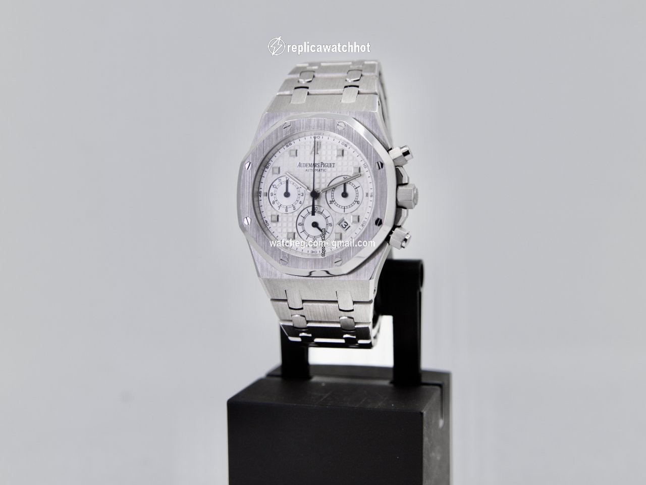 Audemars Piguet Royal Oak Chronograph Automatic White gold 25960BC.OO.1185BC.01 3