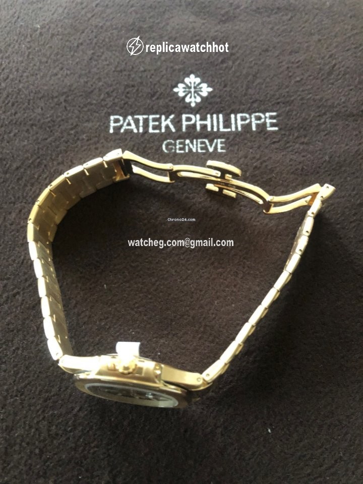 Patek Philippe Nautilus Womens watch Quartz Rose gold 7011 1R-010 3