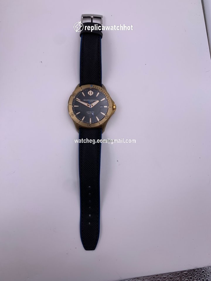 Baume & Mercier Clifton Mens watch Unisex Automatic Bronze M0A10500 3