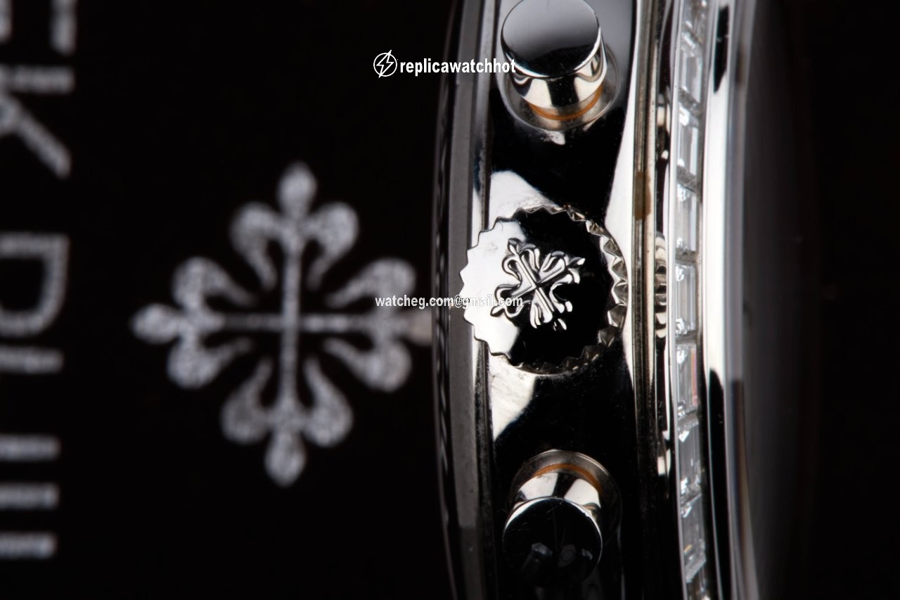 Patek Philippe Annual Calendar Chronograph Mens watch Unisex Automatic Platinum 5961P-001 3