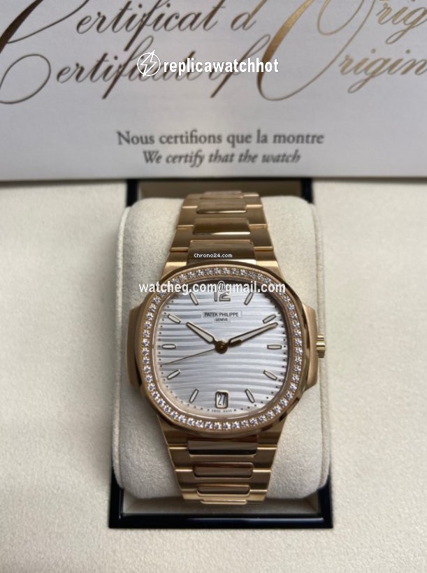 Patek Philippe Nautilus Womens watch Automatic Rose gold 7118 1200R-001 3