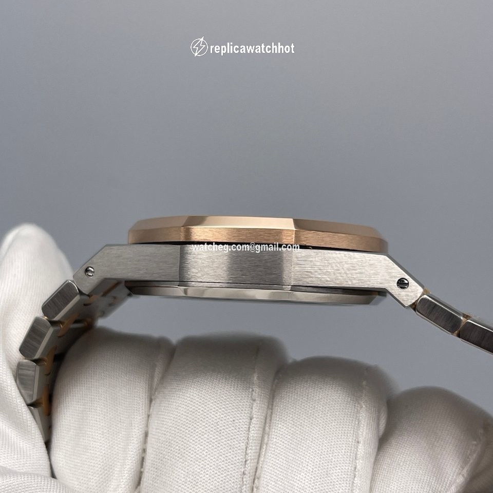Audemars Piguet Royal Oak Mens watch Unisex Automatic Gold Steel 26168SR.OO.1220SR.02 3