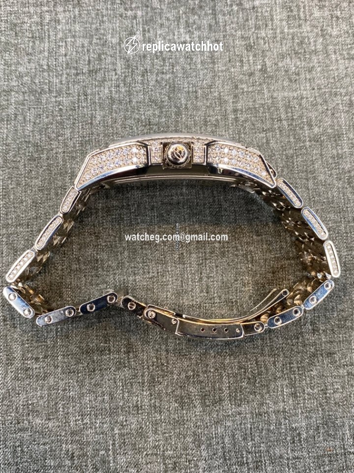 Breitling Bentley Flying B Mens watch Unisex Automatic White gold J28362 3