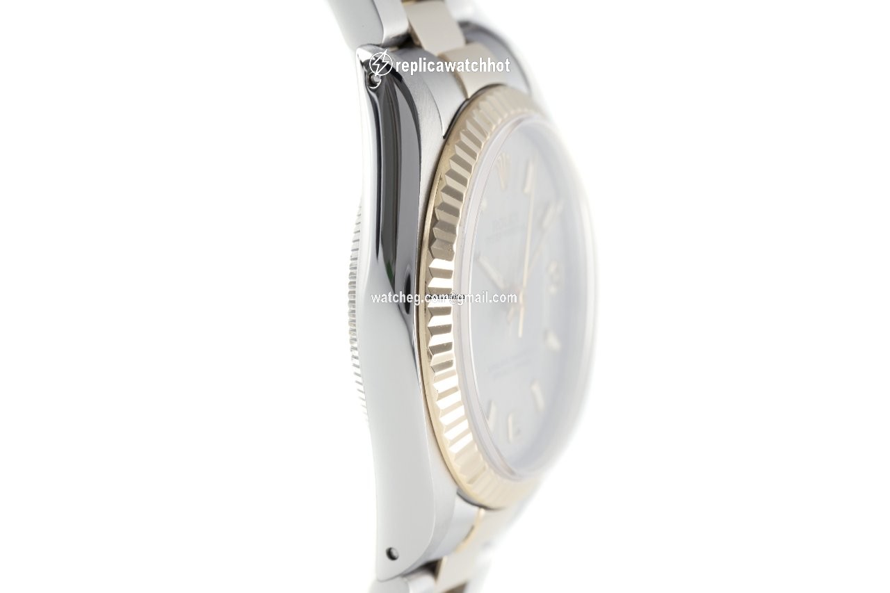 Rolex Oyster Perpetual 31 Womens watch Gold Steel Automatic 67513 3