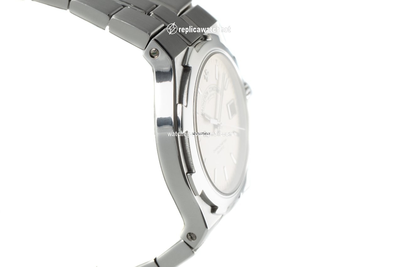Vacheron Constantin Overseas Mens watch Unisex Quartz Steel 42040-72040 1 3