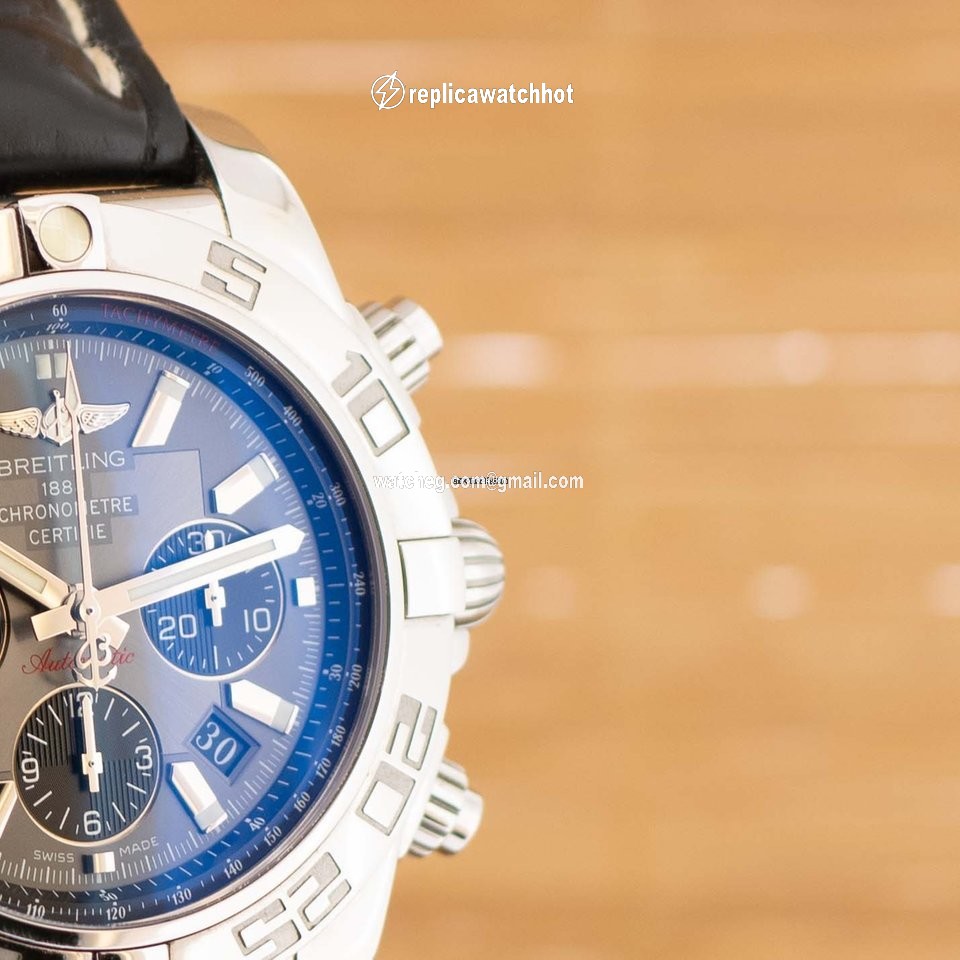 Breitling Chronomat 44 Mens watch Unisex Automatic Steel AB011012.F546 3