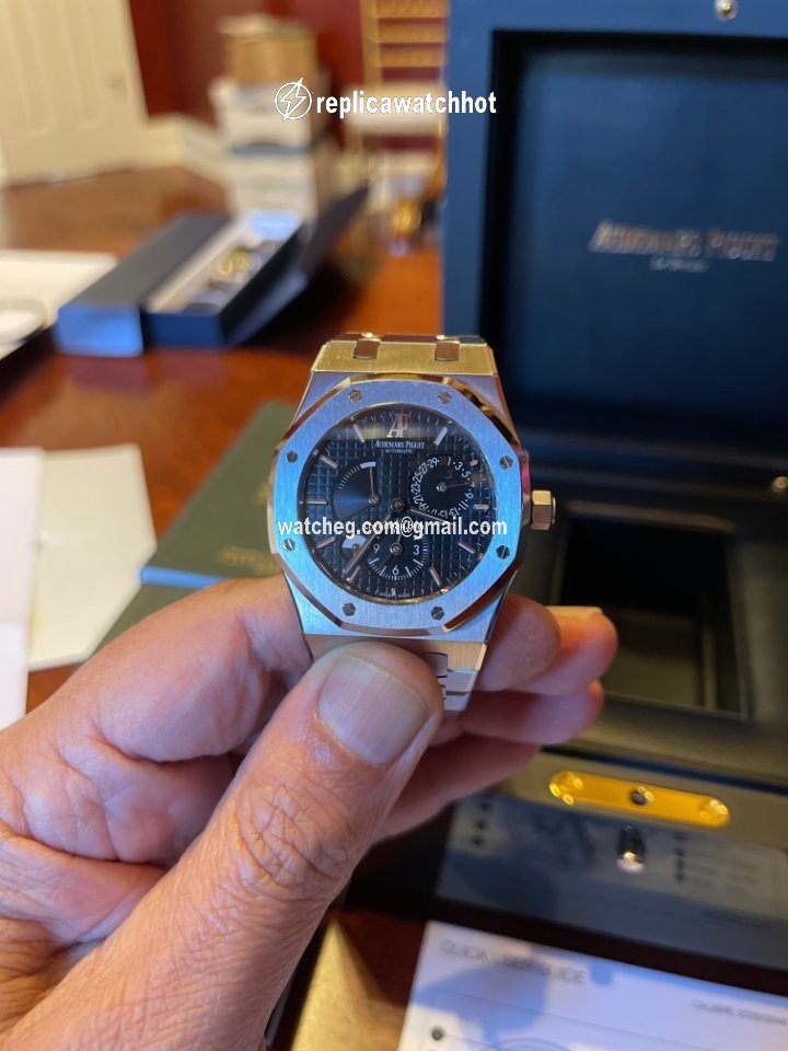 Audemars Piguet Royal Oak Dual Time Mens watch Unisex Automatic Steel 26120ST.OO.1220ST.02 3