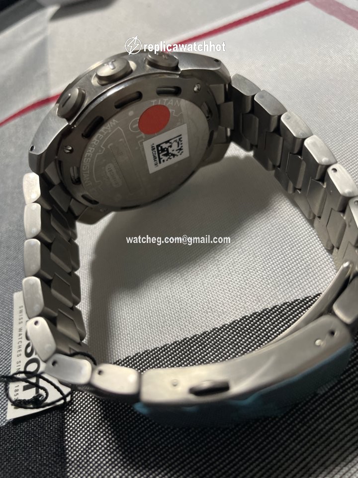 Tissot T-Touch Expert Mens watch Unisex Quartz Titanium T013420A 3