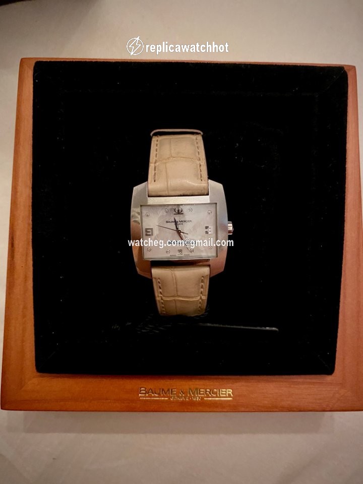 Baume & Mercier Hampton Womens watch M0A08516 3