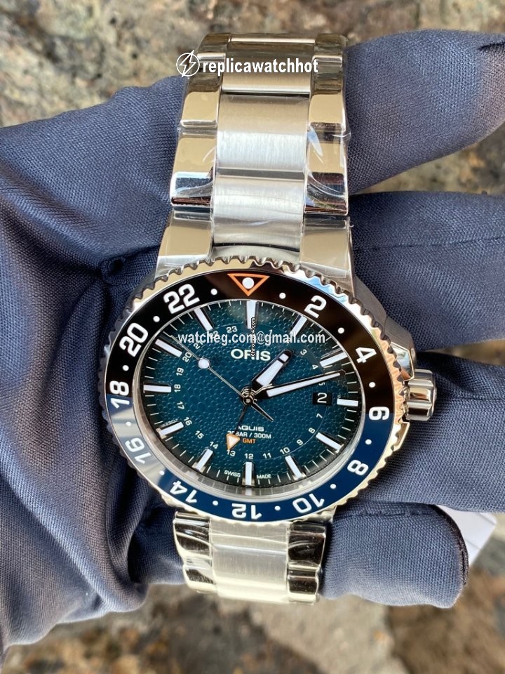 Oris Aquis Mens watch Unisex Automatic Steel 01 798 7754 4175 3