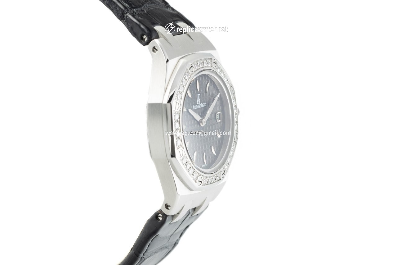 Audemars Piguet Royal Oak Lady Womens watch Quartz Steel G19554 3