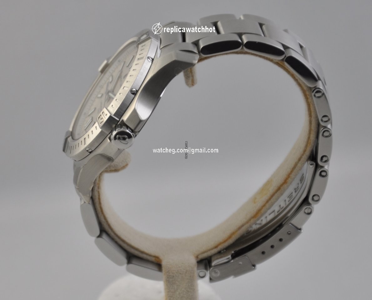 Breitling Chronomat Colt Mens watch Unisex Automatic Steel A17313101G1A1 3