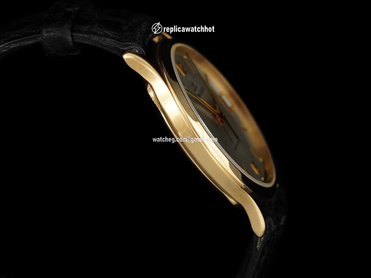 Jaeger-LeCoultre Master Control Mens watch Unisex Automatic Rose gold 8388SH 3
