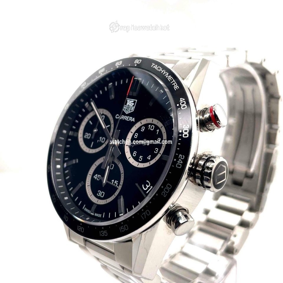 TAG Heuer Carrera Quartz CV1A10 3