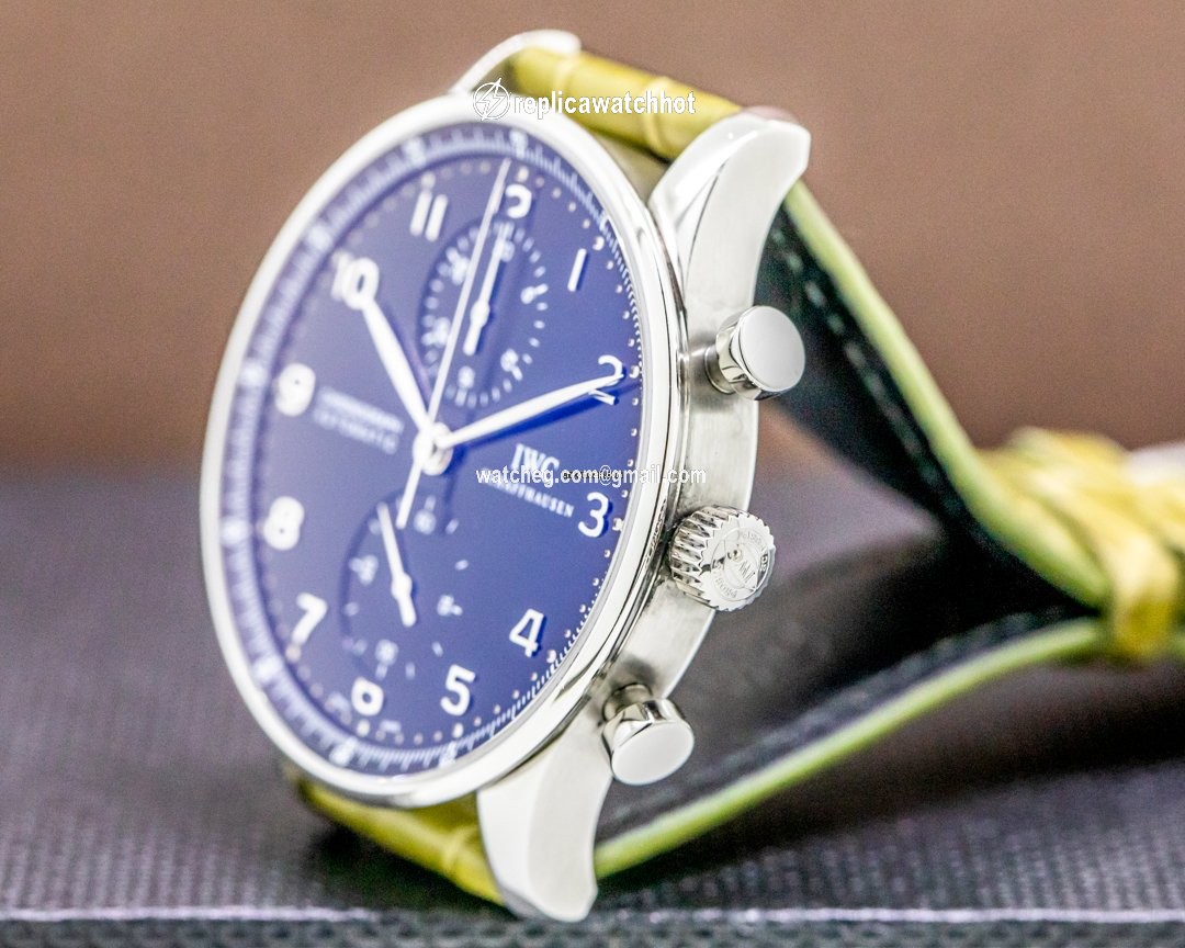 IWC Portuguese Chronograph Mens watch Unisex Automatic Steel IW371609 3