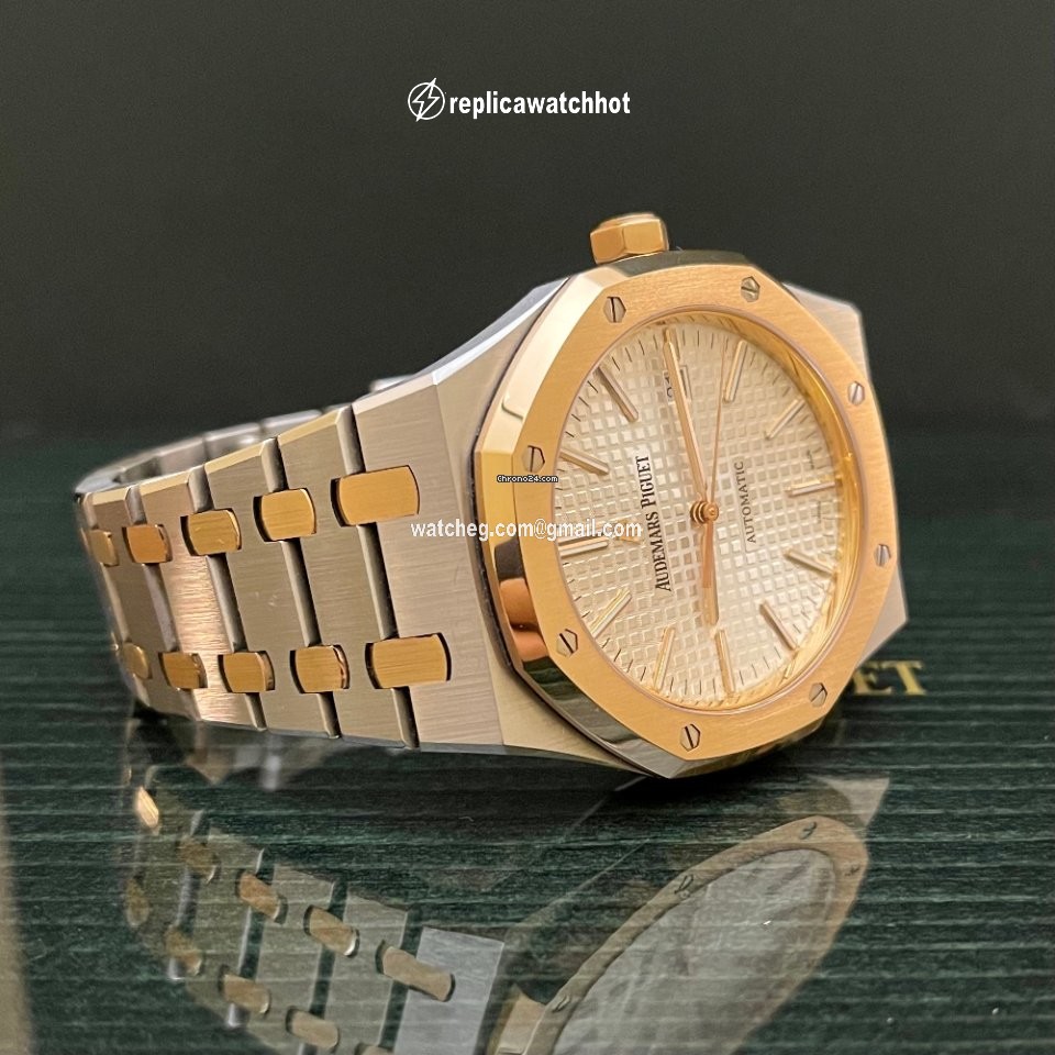 Audemars Piguet Royal Oak Selfwinding Mens watch Unisex Automatic Gold Steel 15400SR.OO.1220SR.01 3